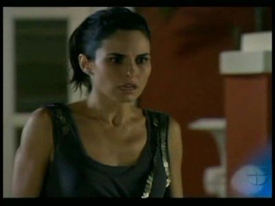 1x09- Mentes suspicaces
