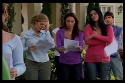 1x11- Continua
