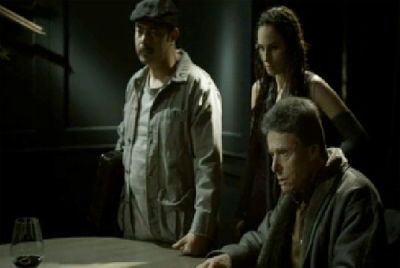 1x02 - Suelo bajo sus pies
